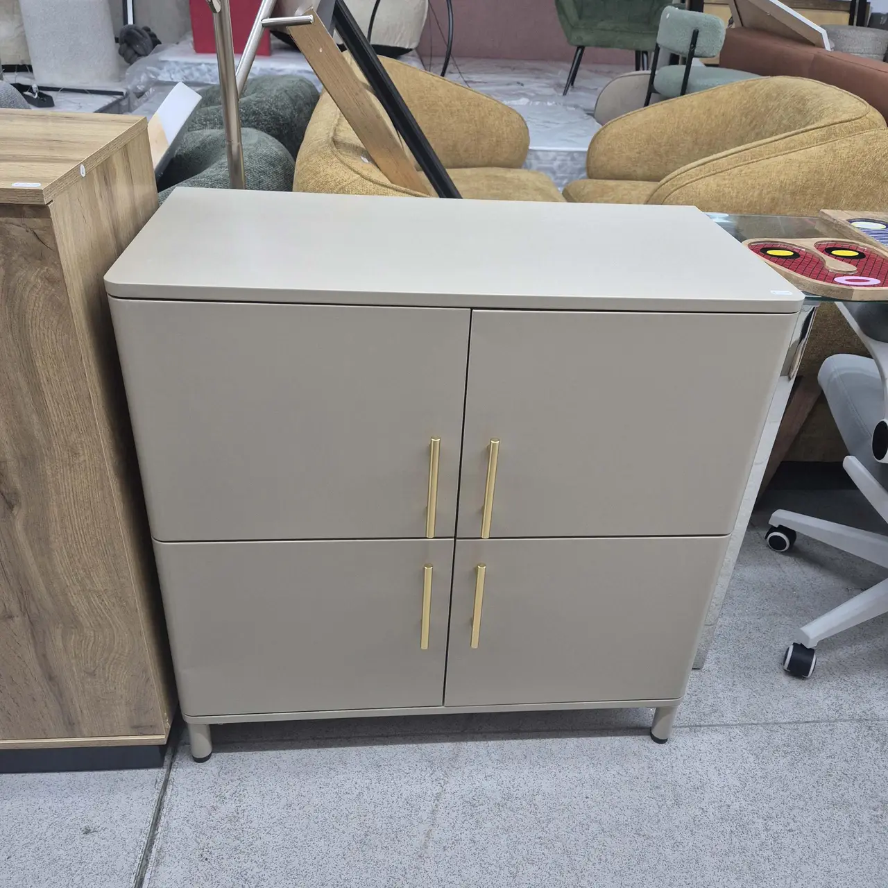 Armário Metálico Bege 4 Portas